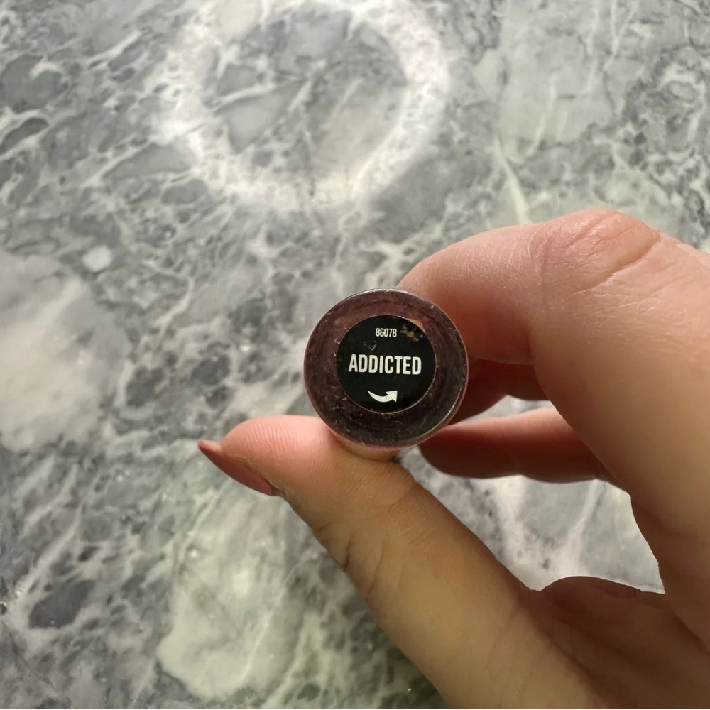 BareMinerals Gen Nude Lip Gloss‎ Addicted